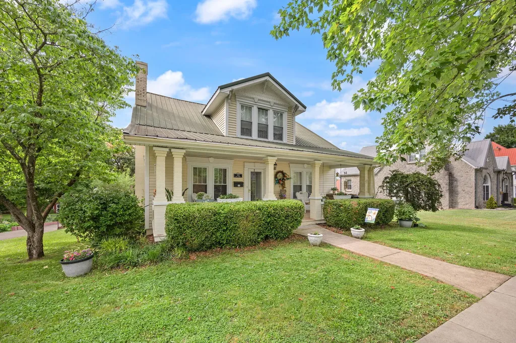 203 Wall Street Columbia KY 42728