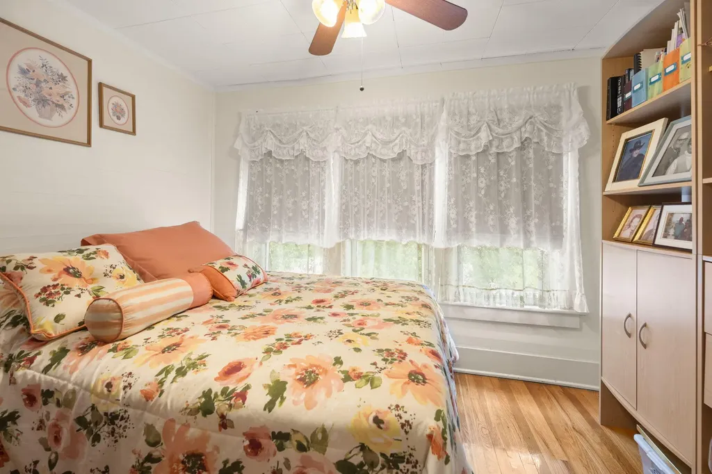 203 Wall Street Columbia KY 42728