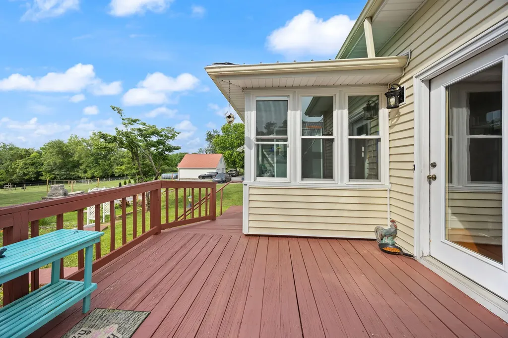 203 Wall Street Columbia KY 42728