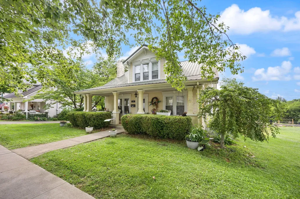 203 Wall Street Columbia KY 42728