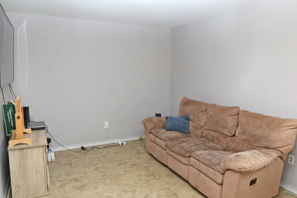 673 Leslie Court Lexington KY 40505