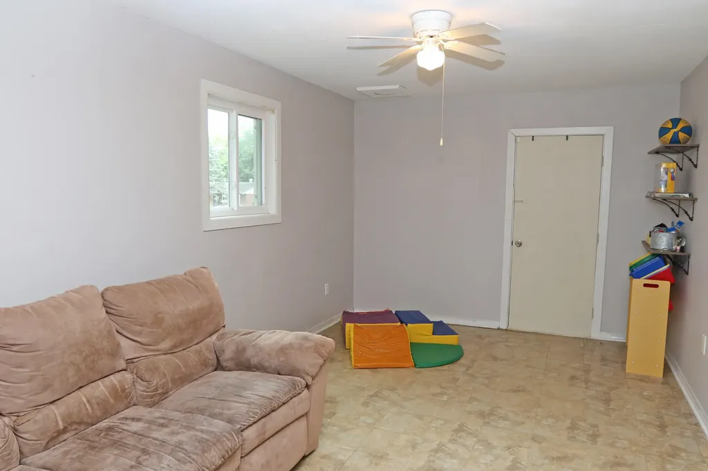 673 Leslie Court Lexington KY 40505