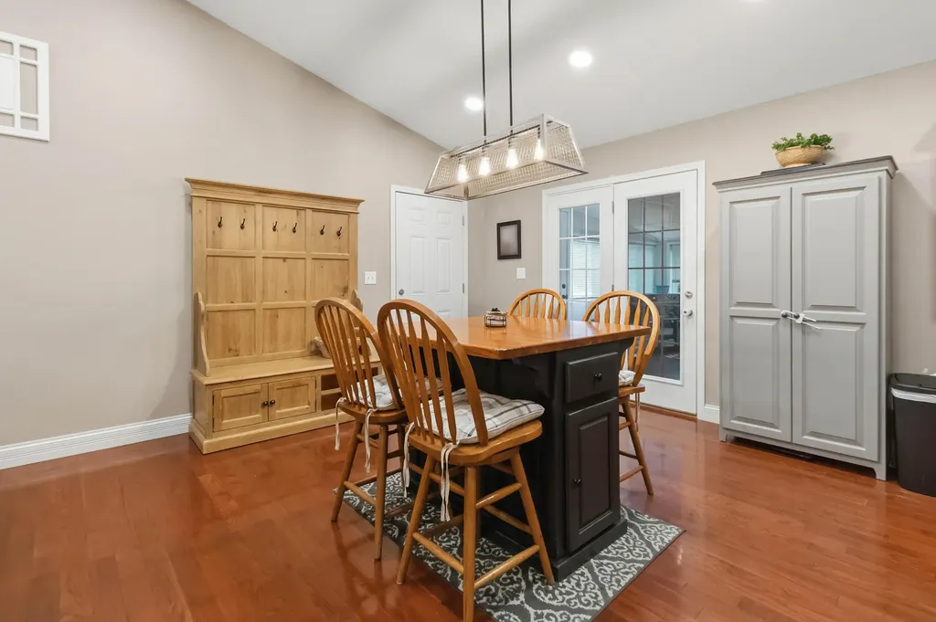 953 Lily Road London KY 40744