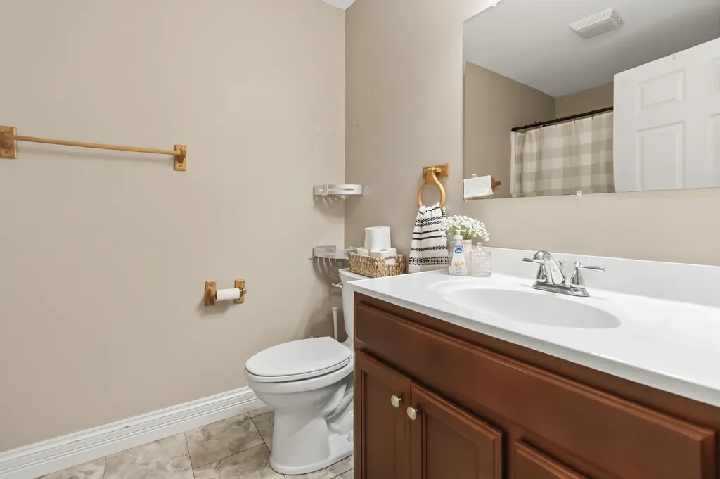 953 Lily Road London KY 40744