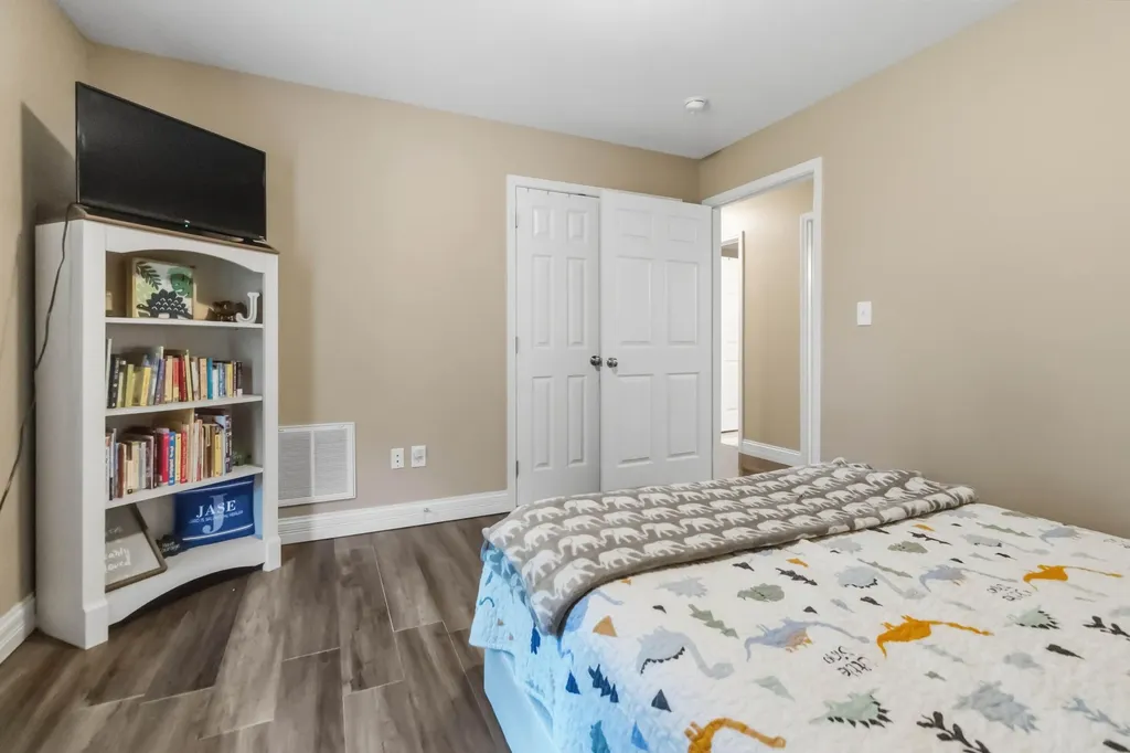 953 Lily Road London KY 40744