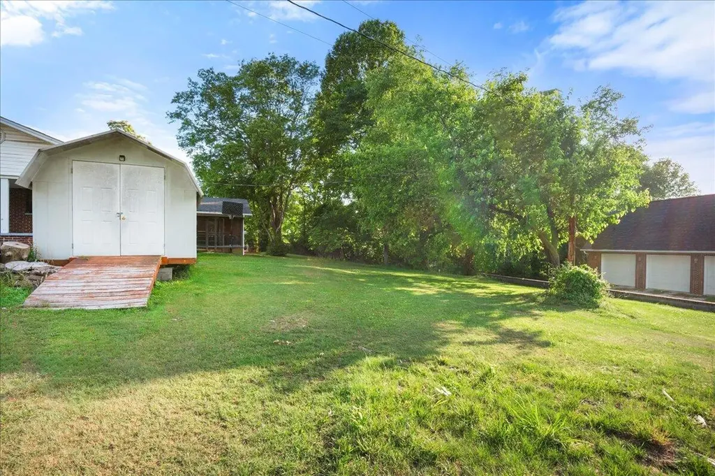 306 Barton Mill Road Corbin KY 40701