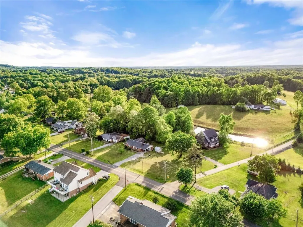 306 Barton Mill Road Corbin KY 40701