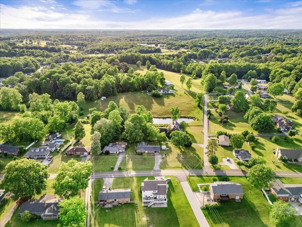 306 Barton Mill Road Corbin KY 40701