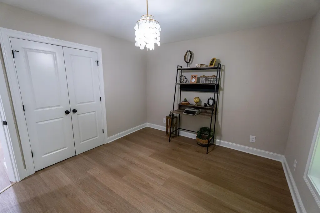 1384 Main Street Mckee KY 40447