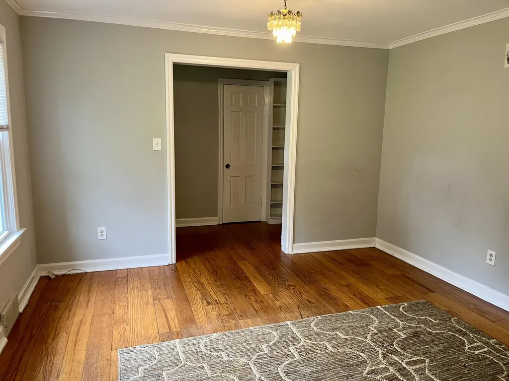 1701 Kenton Street Bowling Green KY 42101