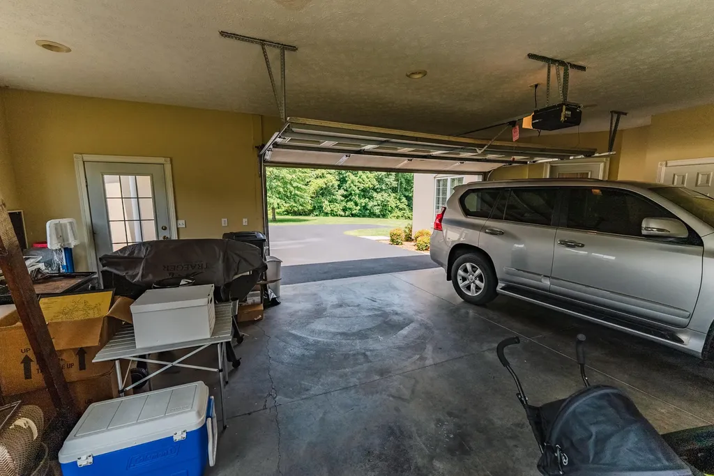 444 Sparks Avenue Jamestown KY 42629