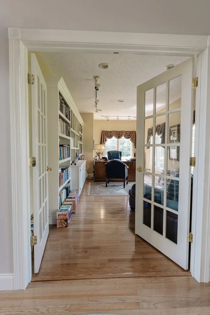 444 Sparks Avenue Jamestown KY 42629