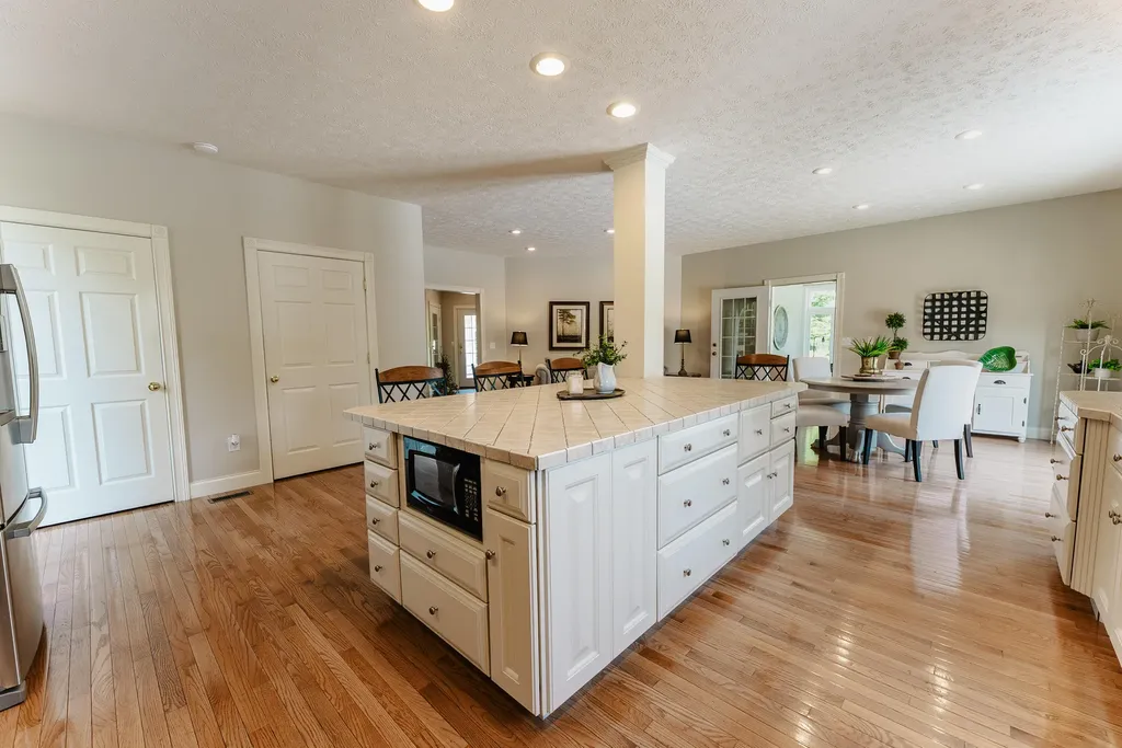 444 Sparks Avenue Jamestown KY 42629