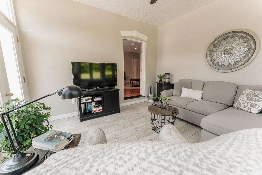 444 Sparks Avenue Jamestown KY 42629
