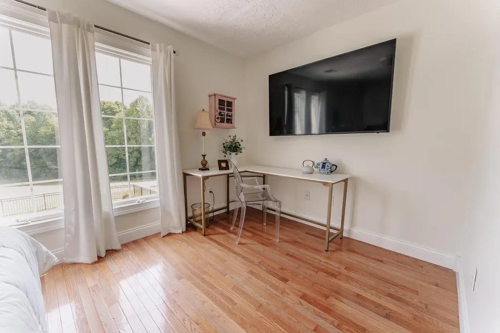 444 Sparks Avenue Jamestown KY 42629
