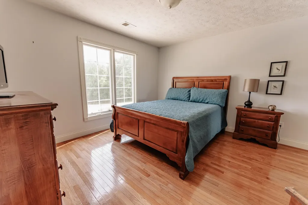 444 Sparks Avenue Jamestown KY 42629