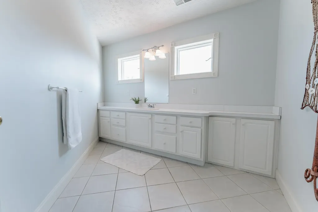 444 Sparks Avenue Jamestown KY 42629