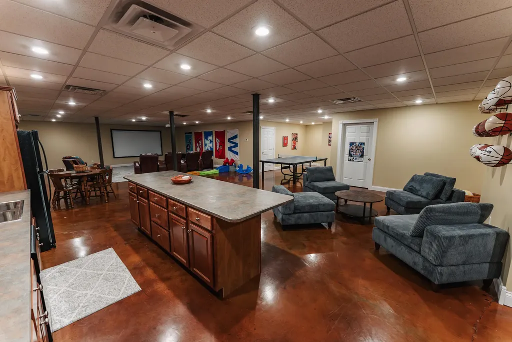 444 Sparks Avenue Jamestown KY 42629