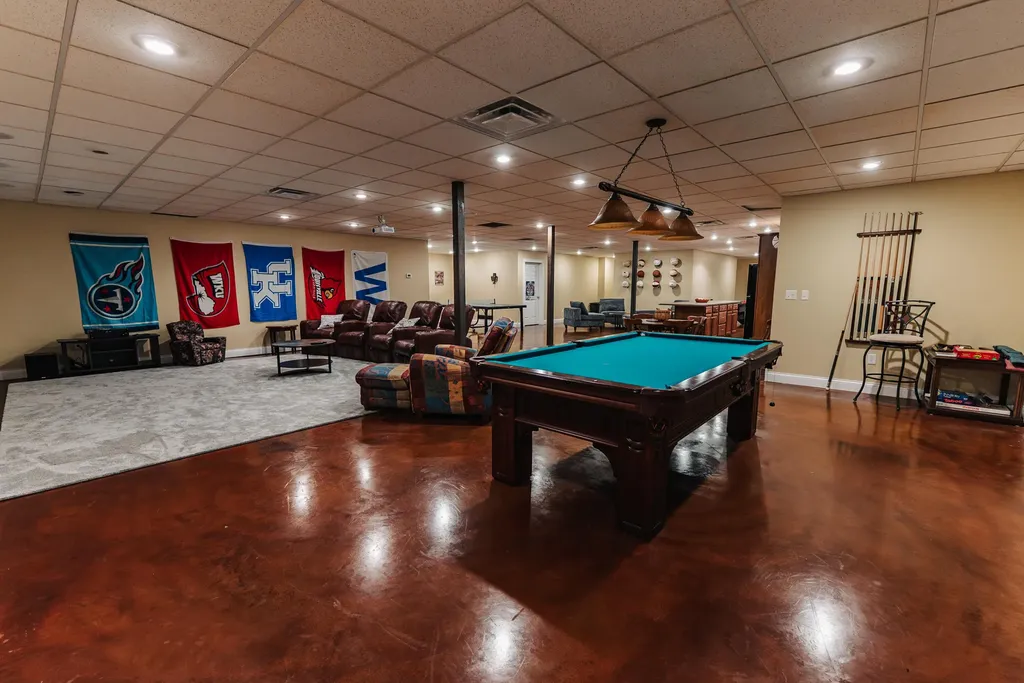 444 Sparks Avenue Jamestown KY 42629