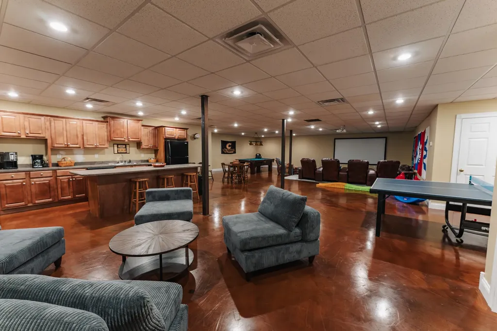 444 Sparks Avenue Jamestown KY 42629