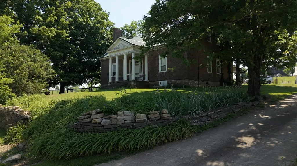 6300 Mccowans Ferry Road Versailles KY 40383