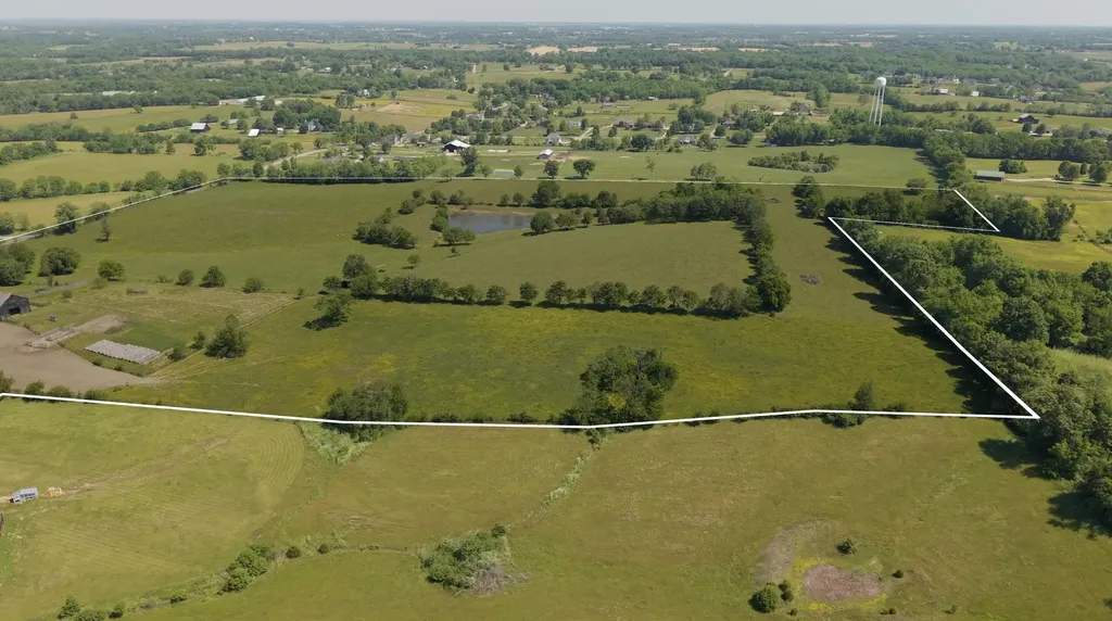 6300 Mccowans Ferry Road Versailles KY 40383