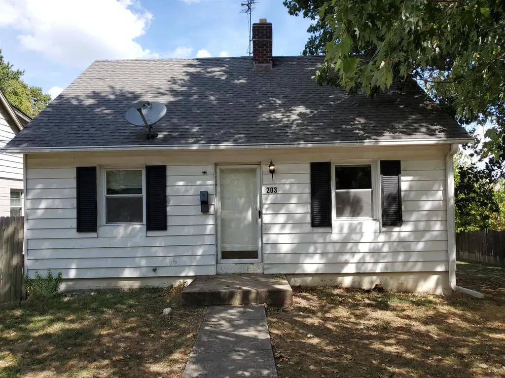 203 W Elm Street Nicholasville KY 40356