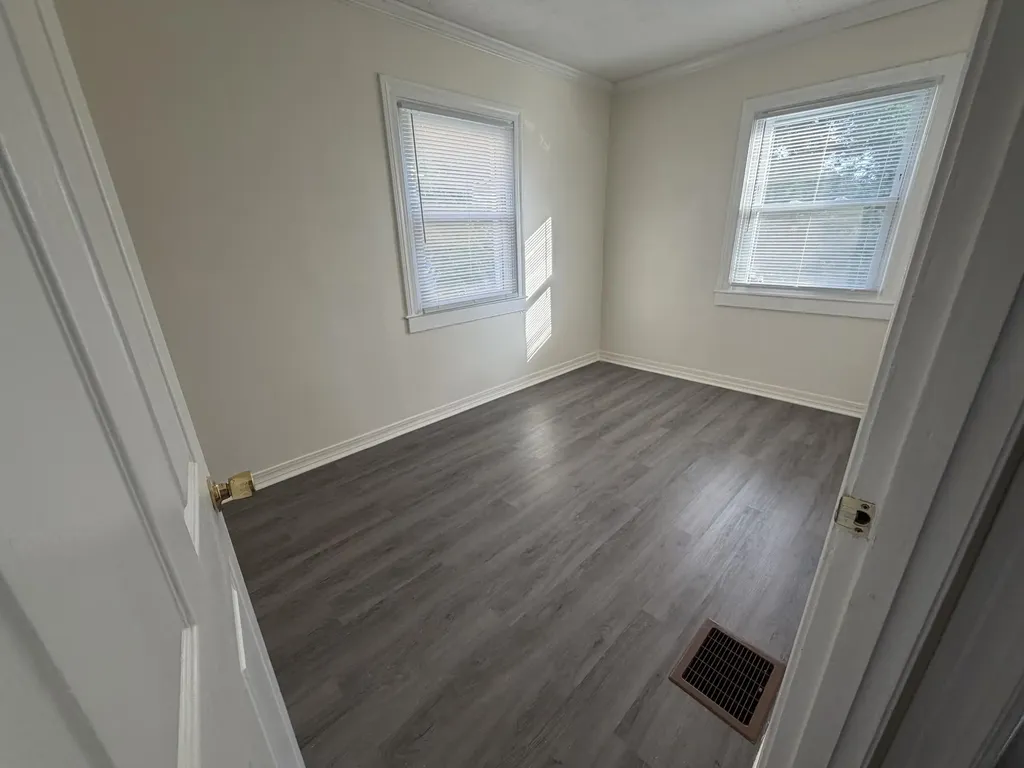 203 W Elm Street Nicholasville KY 40356