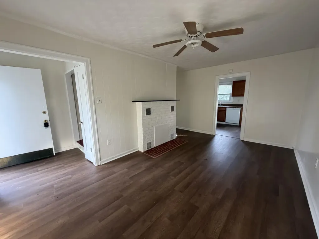 203 W Elm Street Nicholasville KY 40356