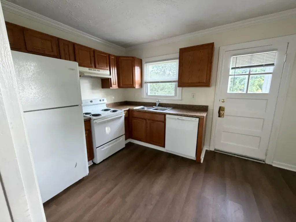 203 W Elm Street Nicholasville KY 40356