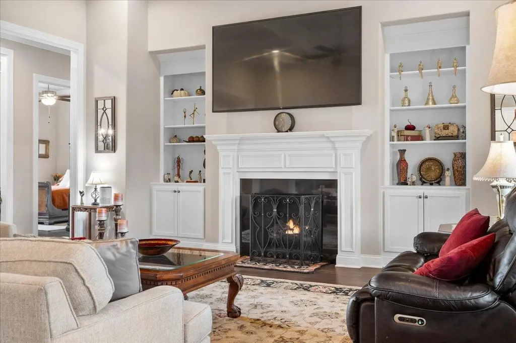 2428 Lorenzo Way Lexington KY 40509