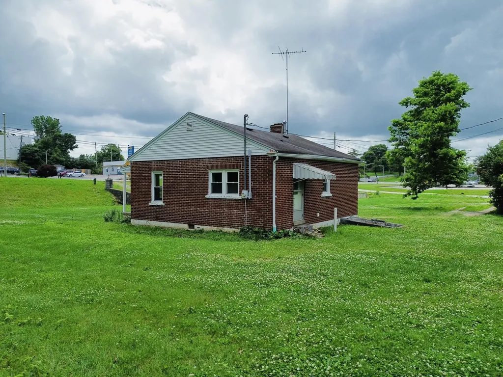 1147 Us-68 Maysville KY 41056