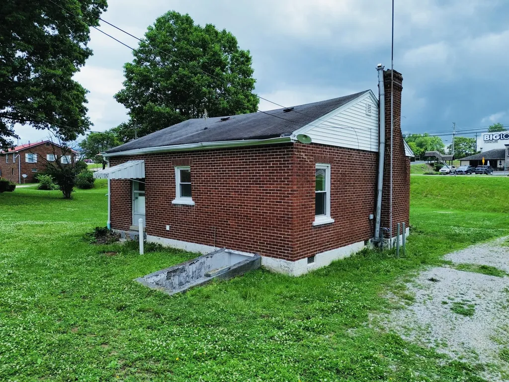 1147 Us-68 Maysville KY 41056