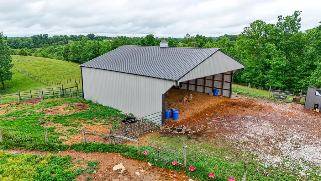 1121A Ashby Road Lawrenceburg KY 40342