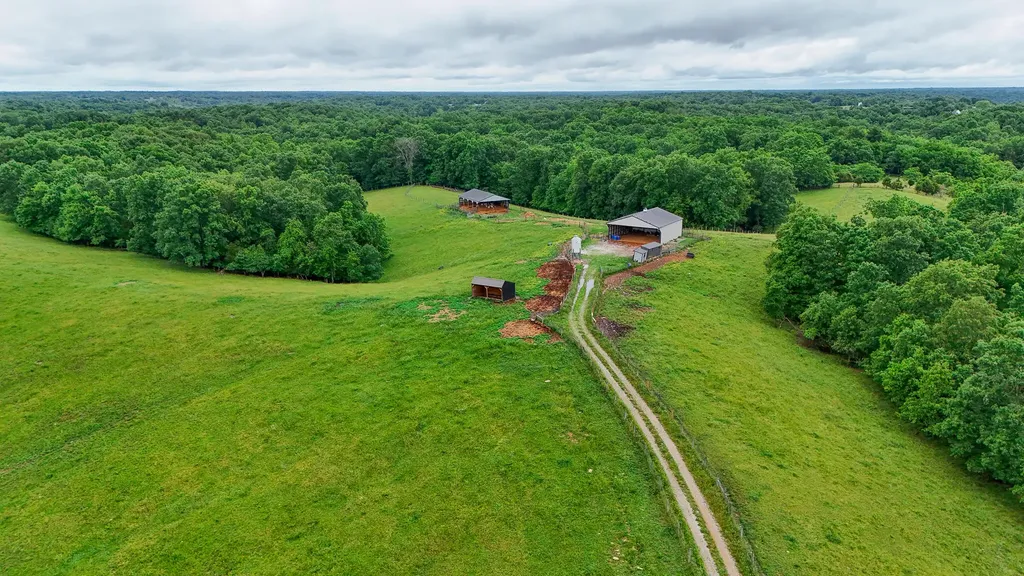 1121A Ashby Road Lawrenceburg KY 40342
