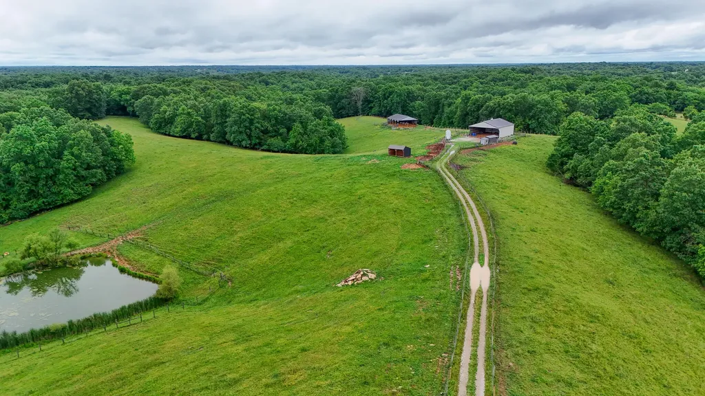 1121A Ashby Road Lawrenceburg KY 40342