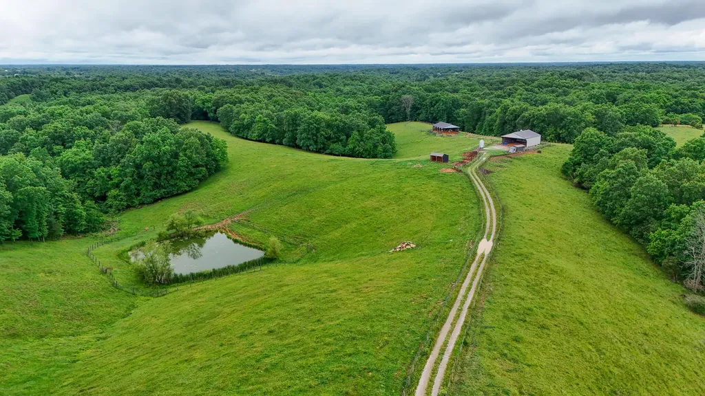 1121A Ashby Road Lawrenceburg KY 40342