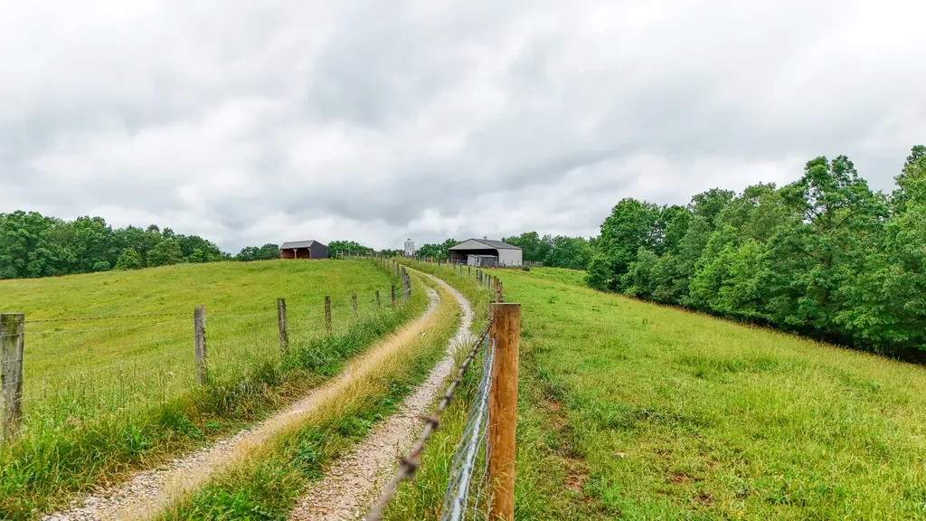 1121A Ashby Road Lawrenceburg KY 40342