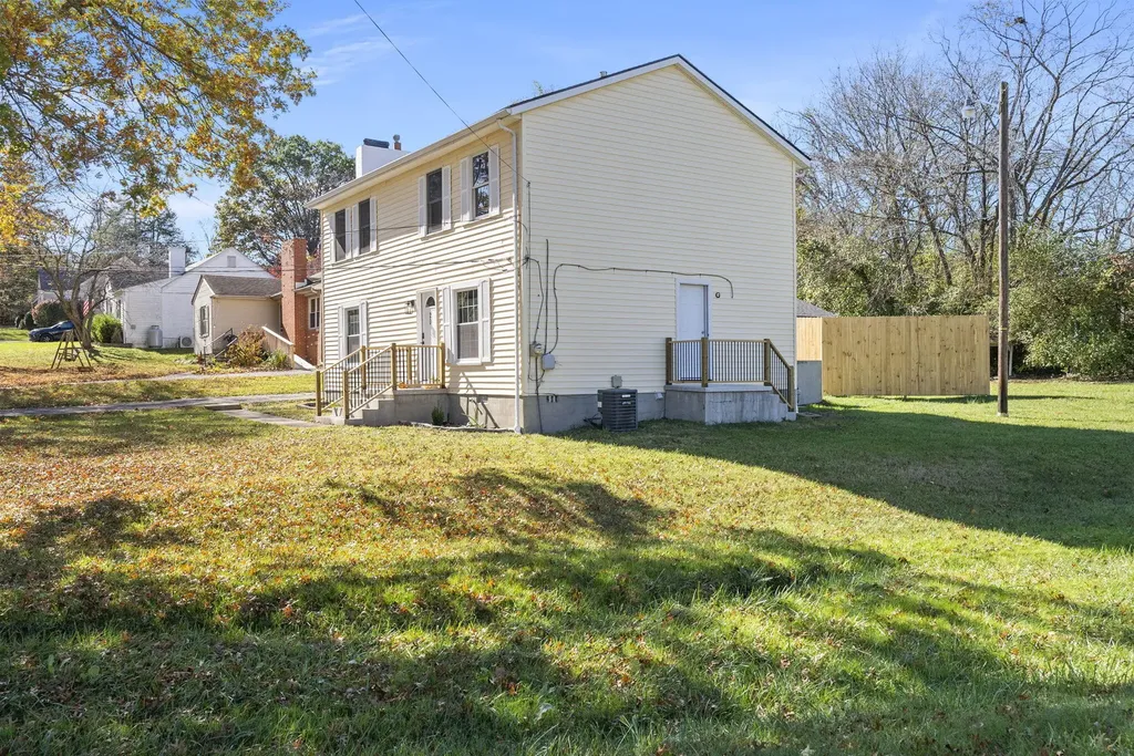 20 Bon Haven Avenue Winchester KY 40391