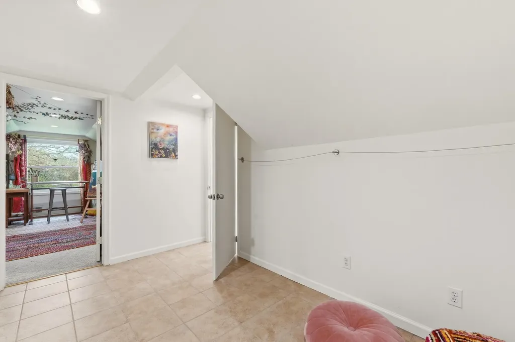 611 Rudy Lane Louisville KY 40207