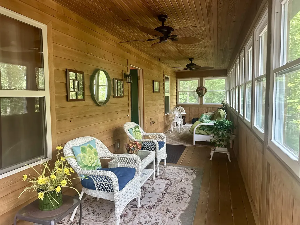 1150 Haynes Knob Road Somerset KY 42501