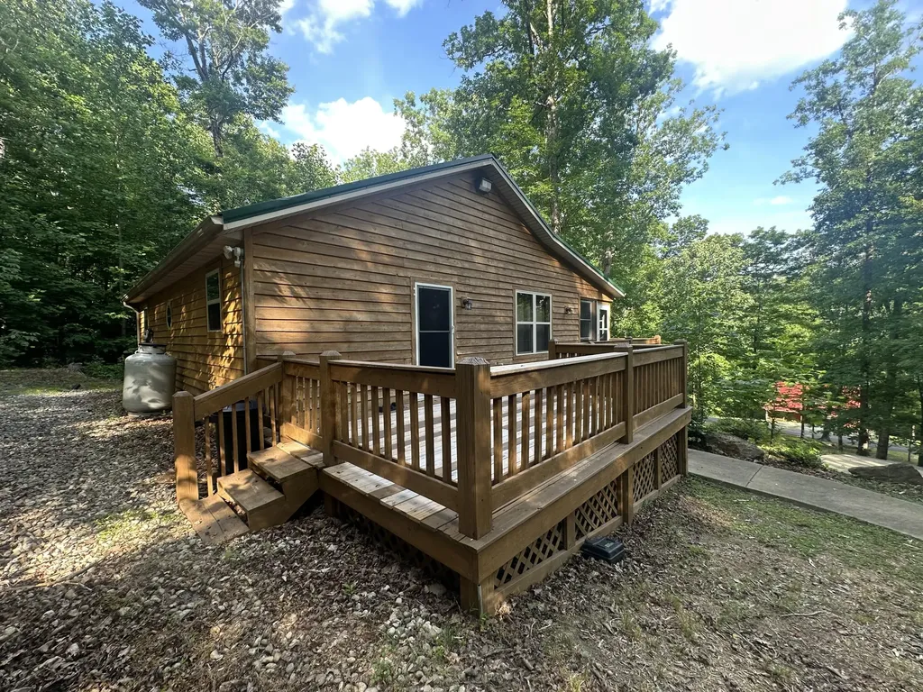 1150 Haynes Knob Road Somerset KY 42501
