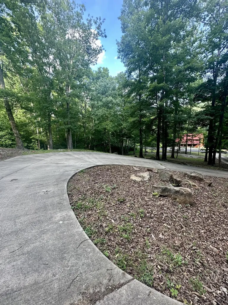 1150 Haynes Knob Road Somerset KY 42501