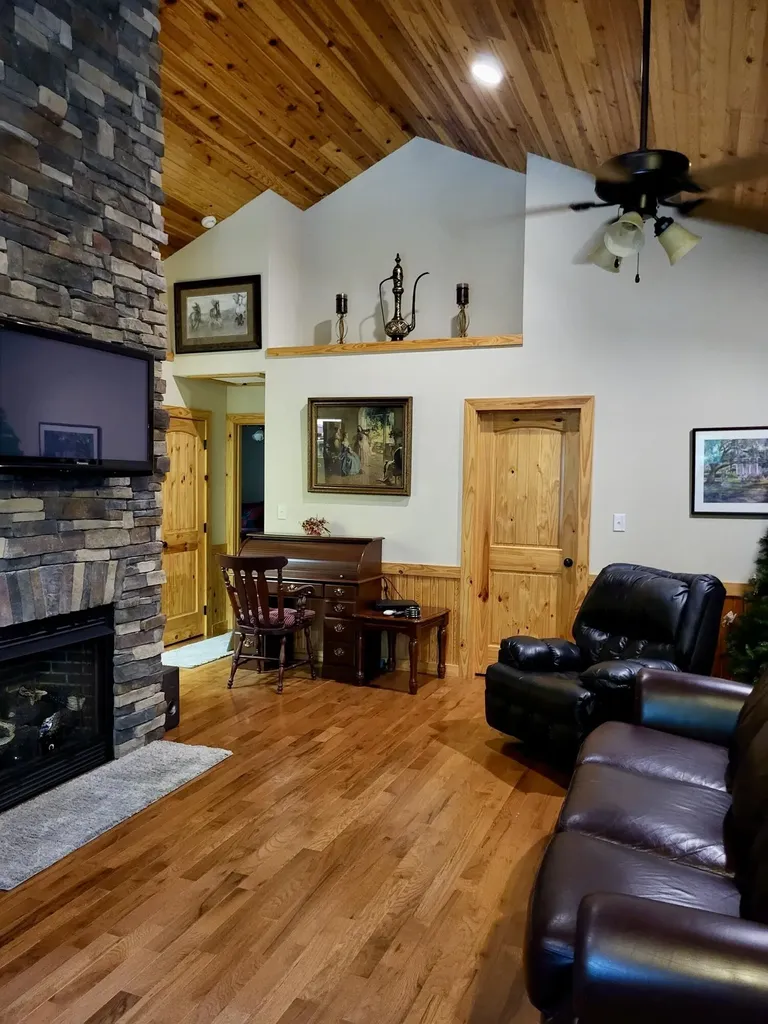 1150 Haynes Knob Road Somerset KY 42501