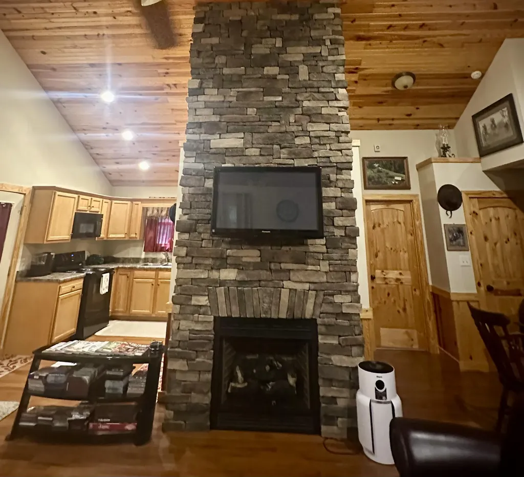 1150 Haynes Knob Road Somerset KY 42501