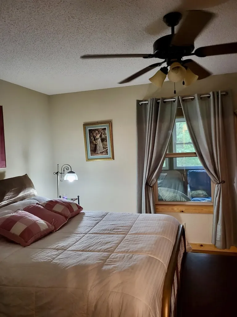1150 Haynes Knob Road Somerset KY 42501