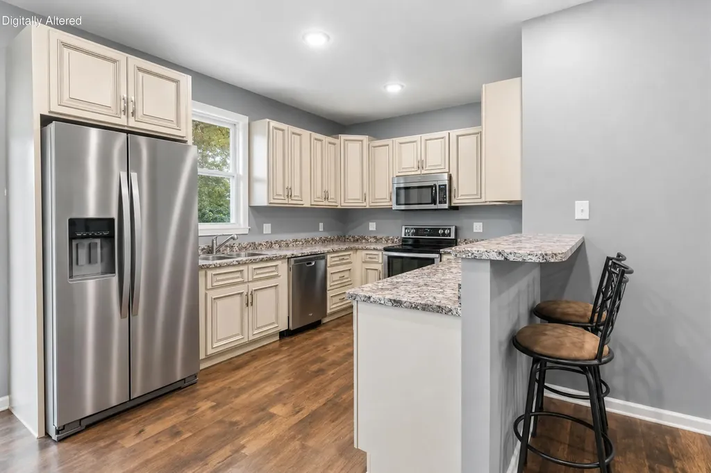 24 Brook Way Waynesburg KY 40489