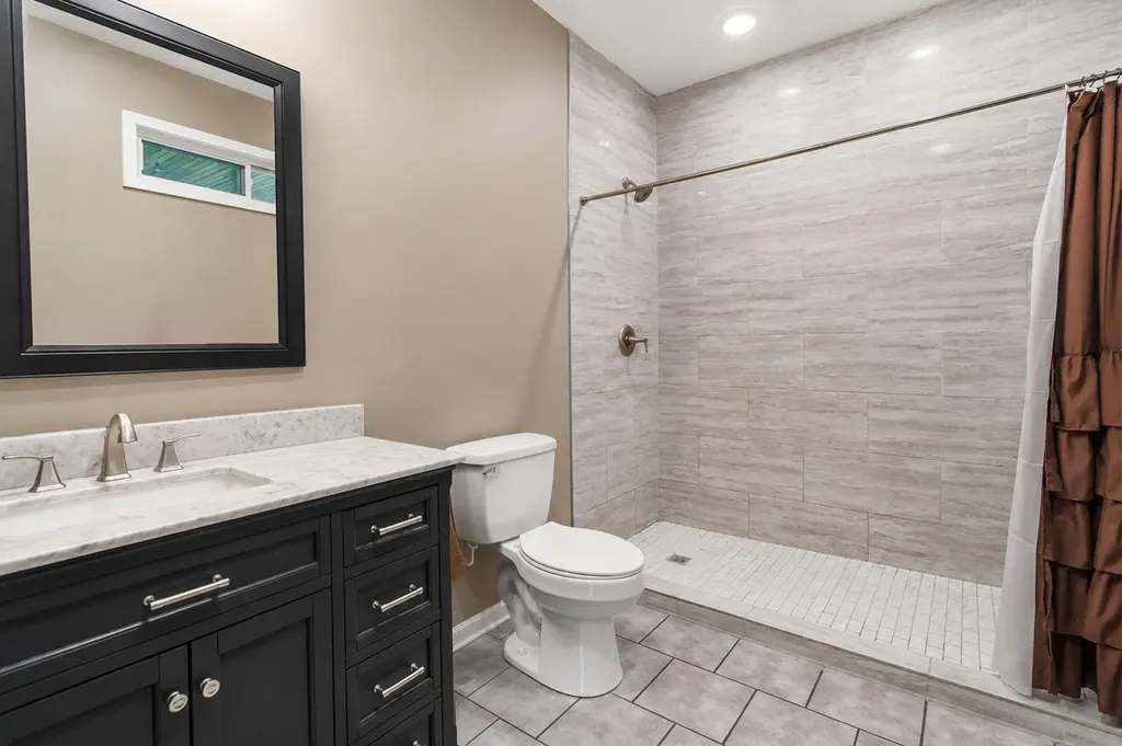 24 Brook Way Waynesburg KY 40489