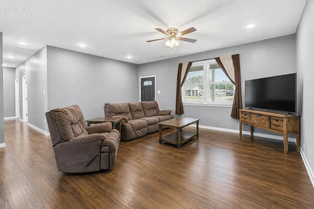 24 Brook Way Waynesburg KY 40489