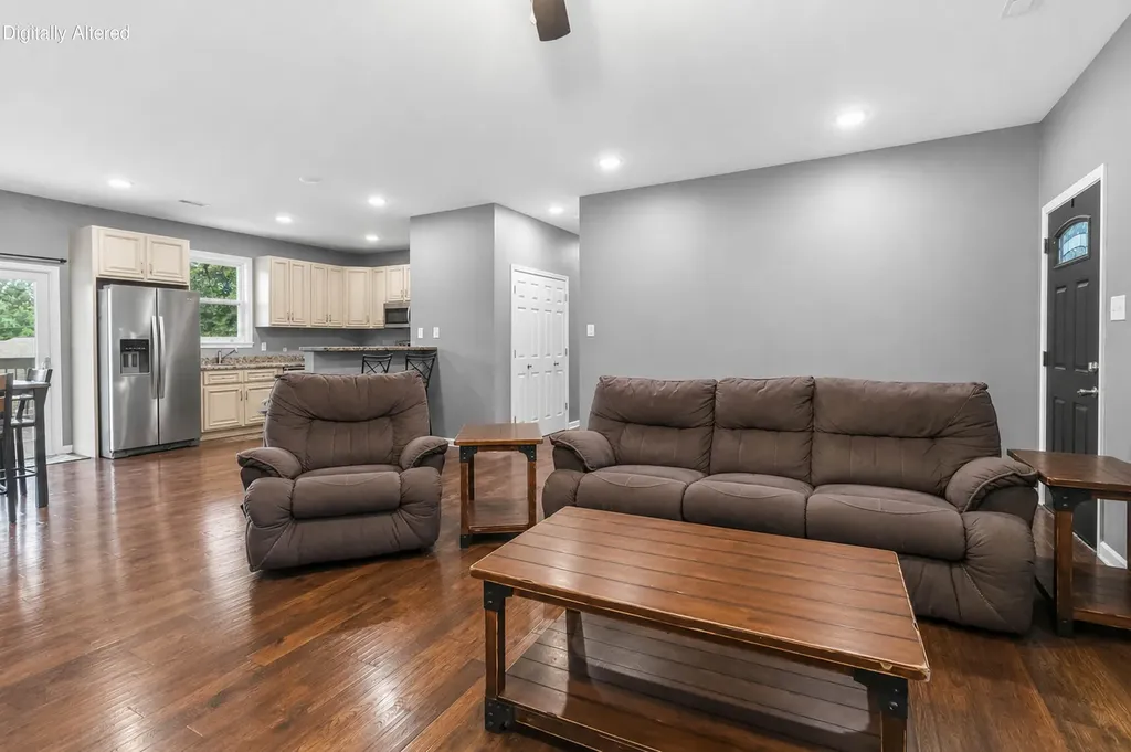 24 Brook Way Waynesburg KY 40489